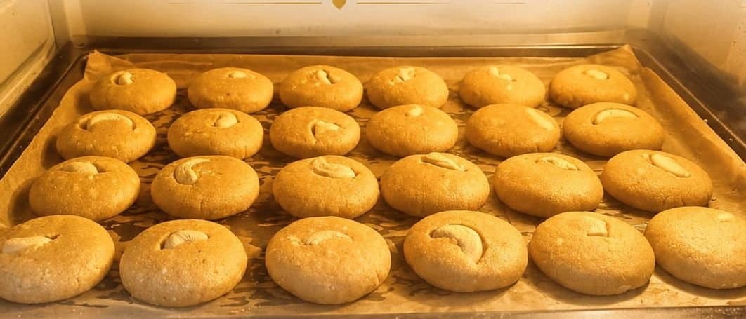 Freshly baked cookies